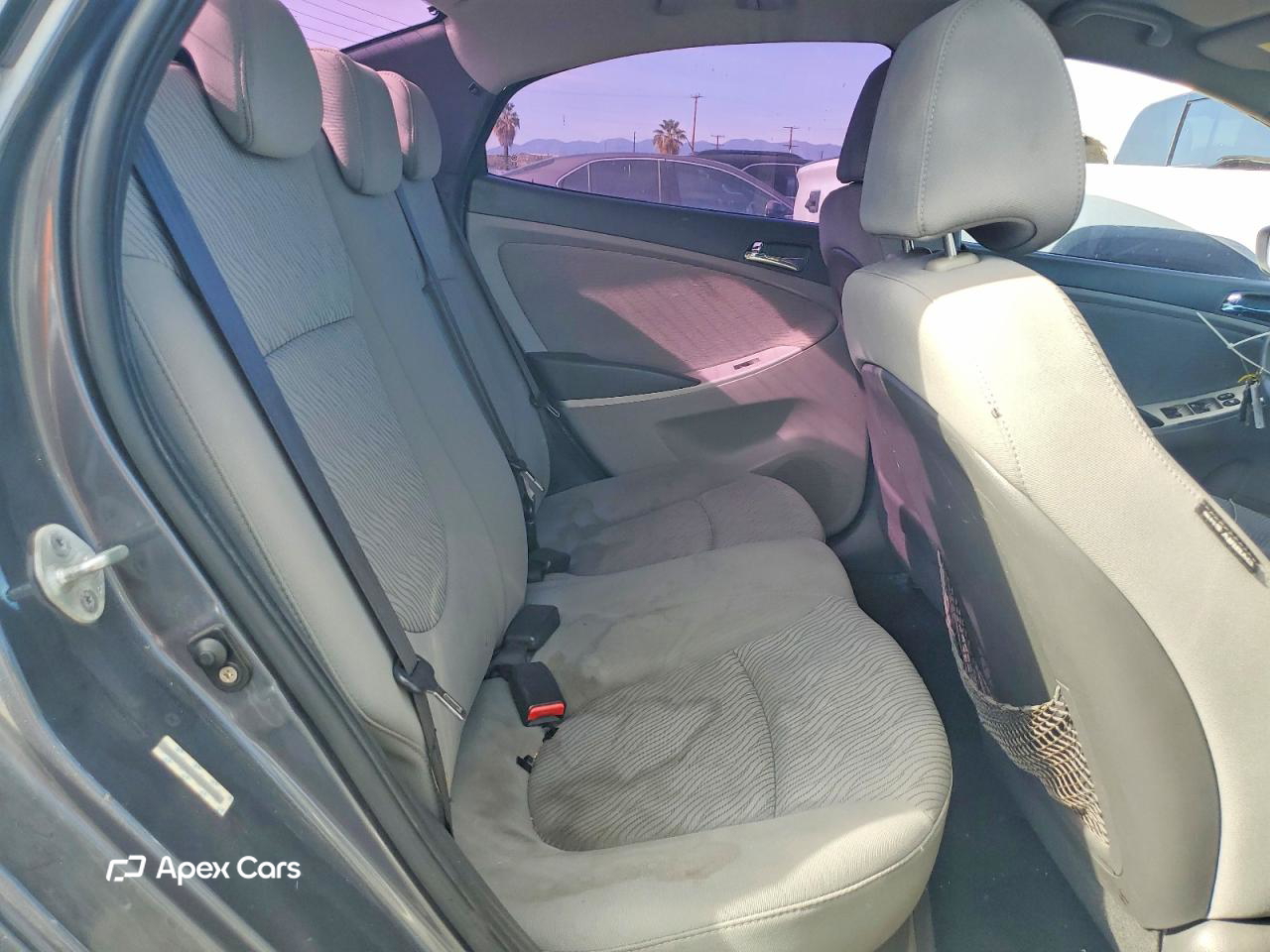 Hyundai Accent 2012