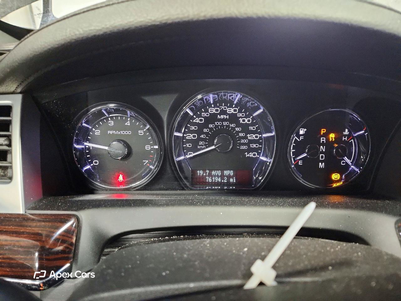 Lincoln MKS 2012