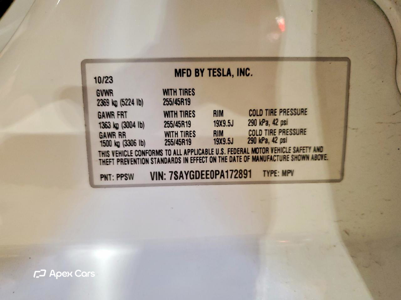 Tesla Model Y 2023