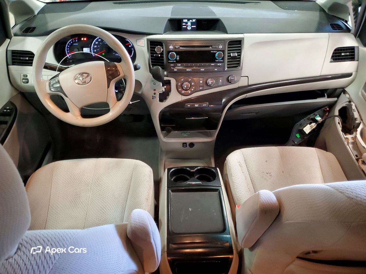 Toyota Sienna 2011