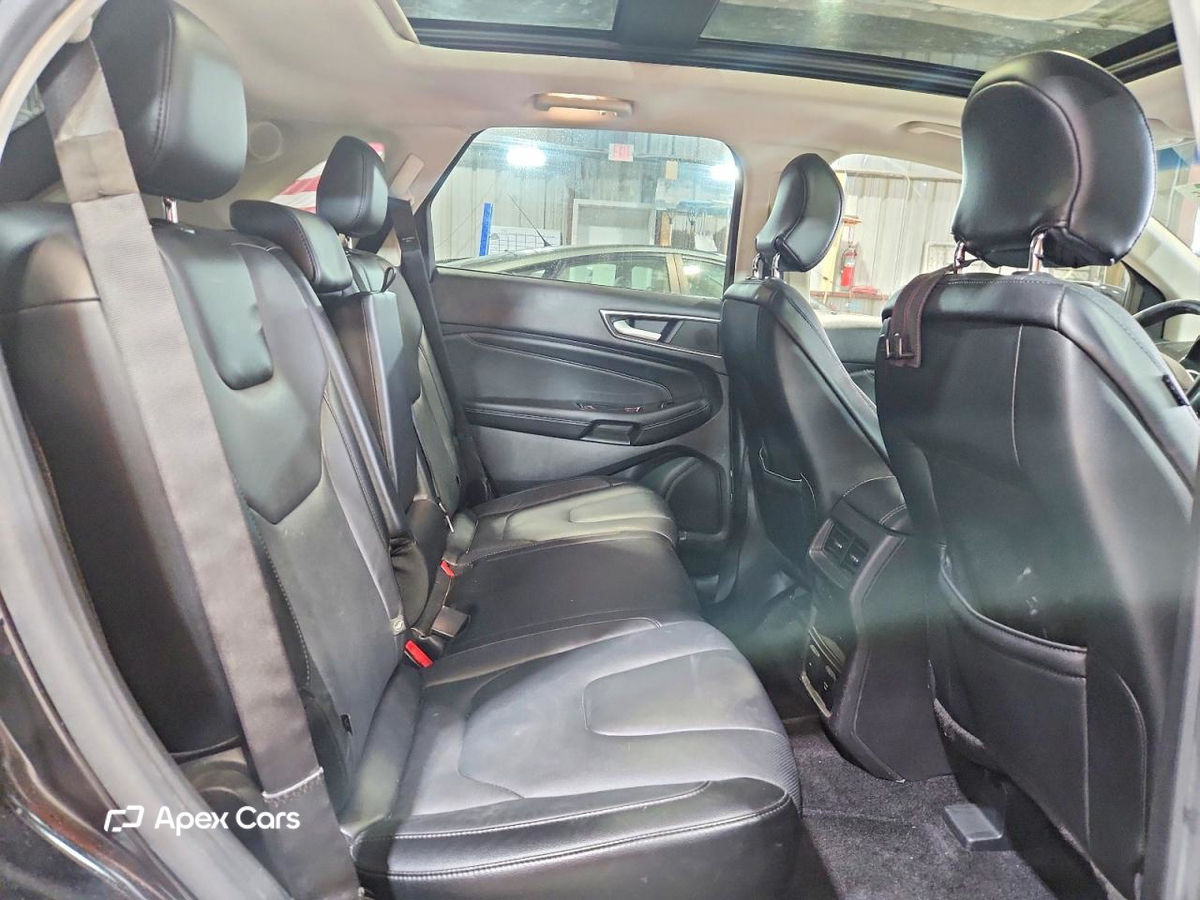 Ford Edge 2015
