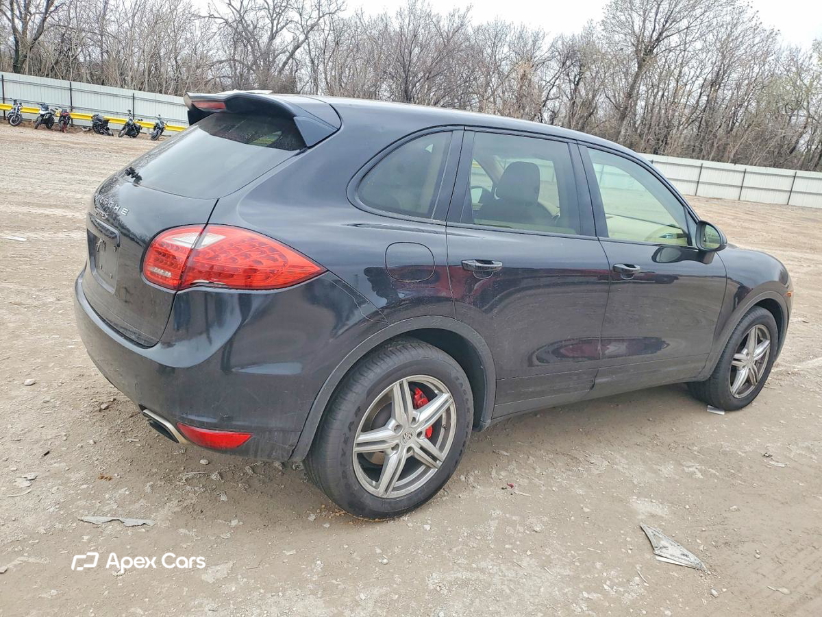 Porsche Cayenne 2011