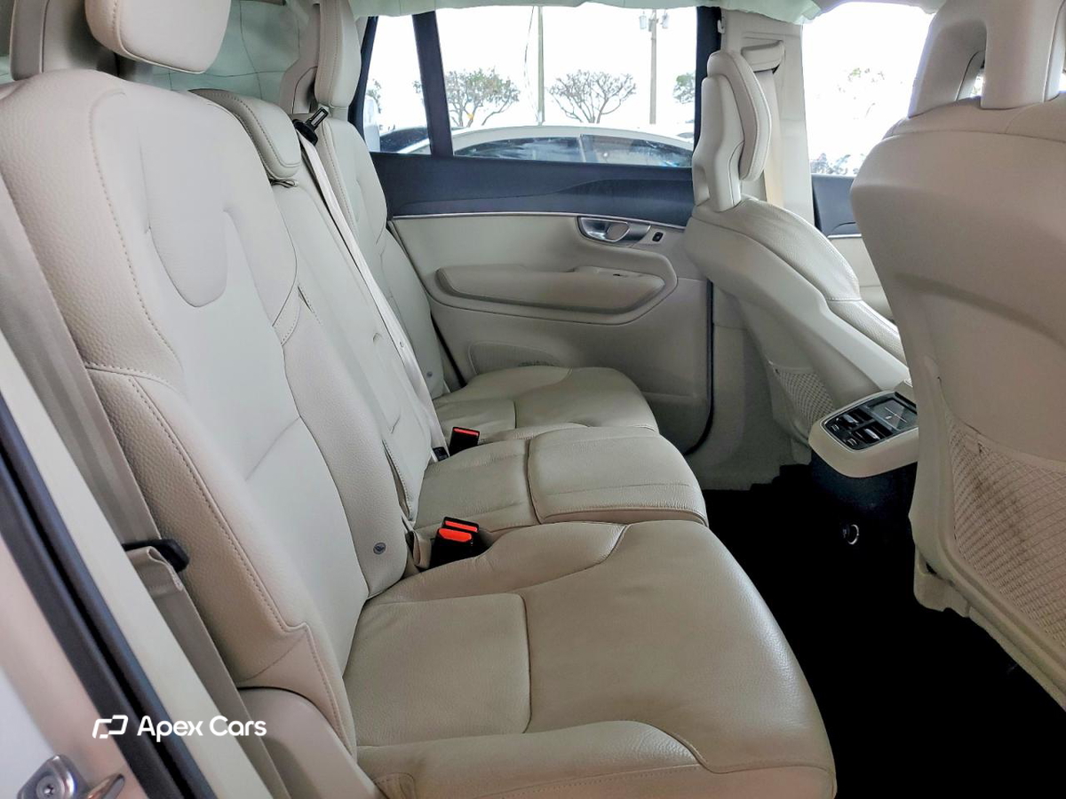 Volvo XC90 2020