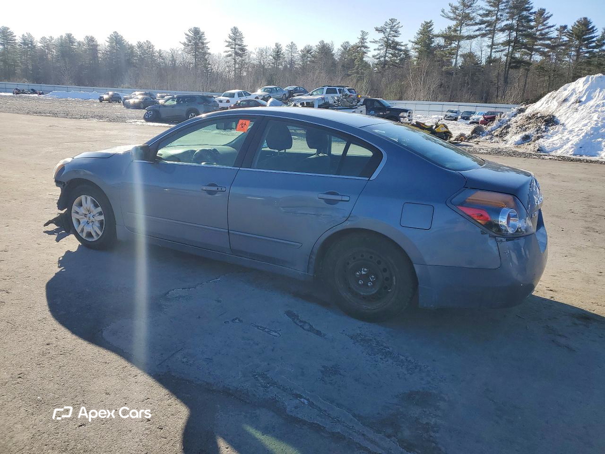 Nissan Altima 2012