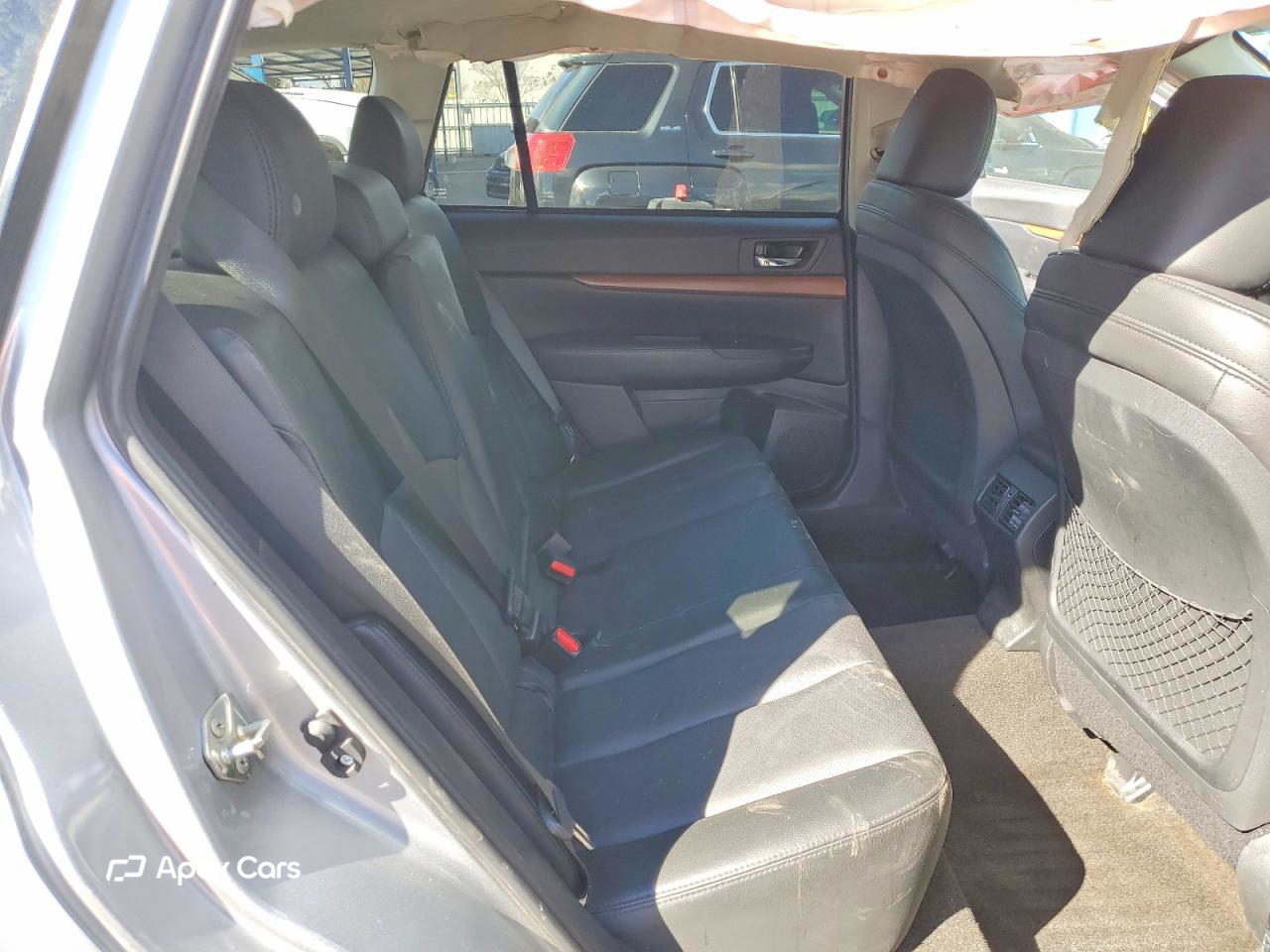 Subaru Outback 2014