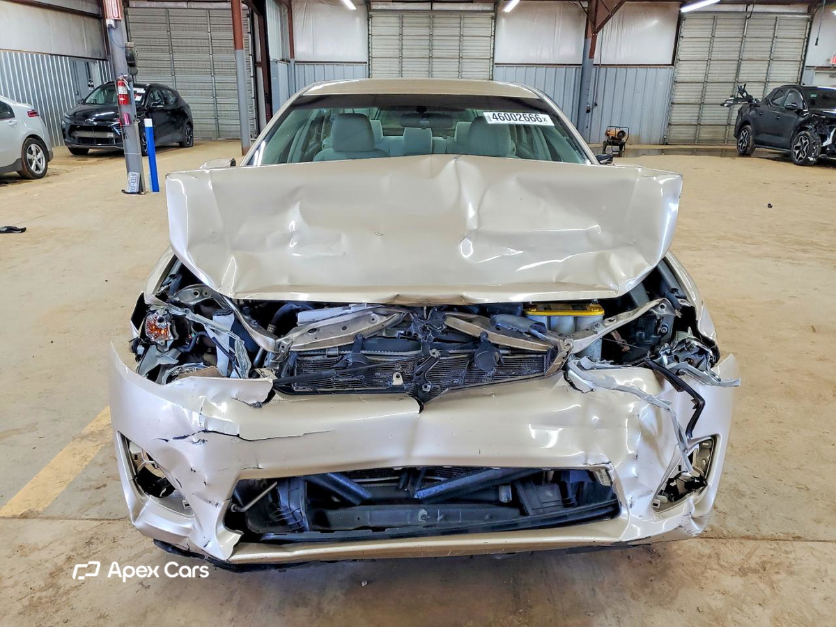 Toyota Camry 2012