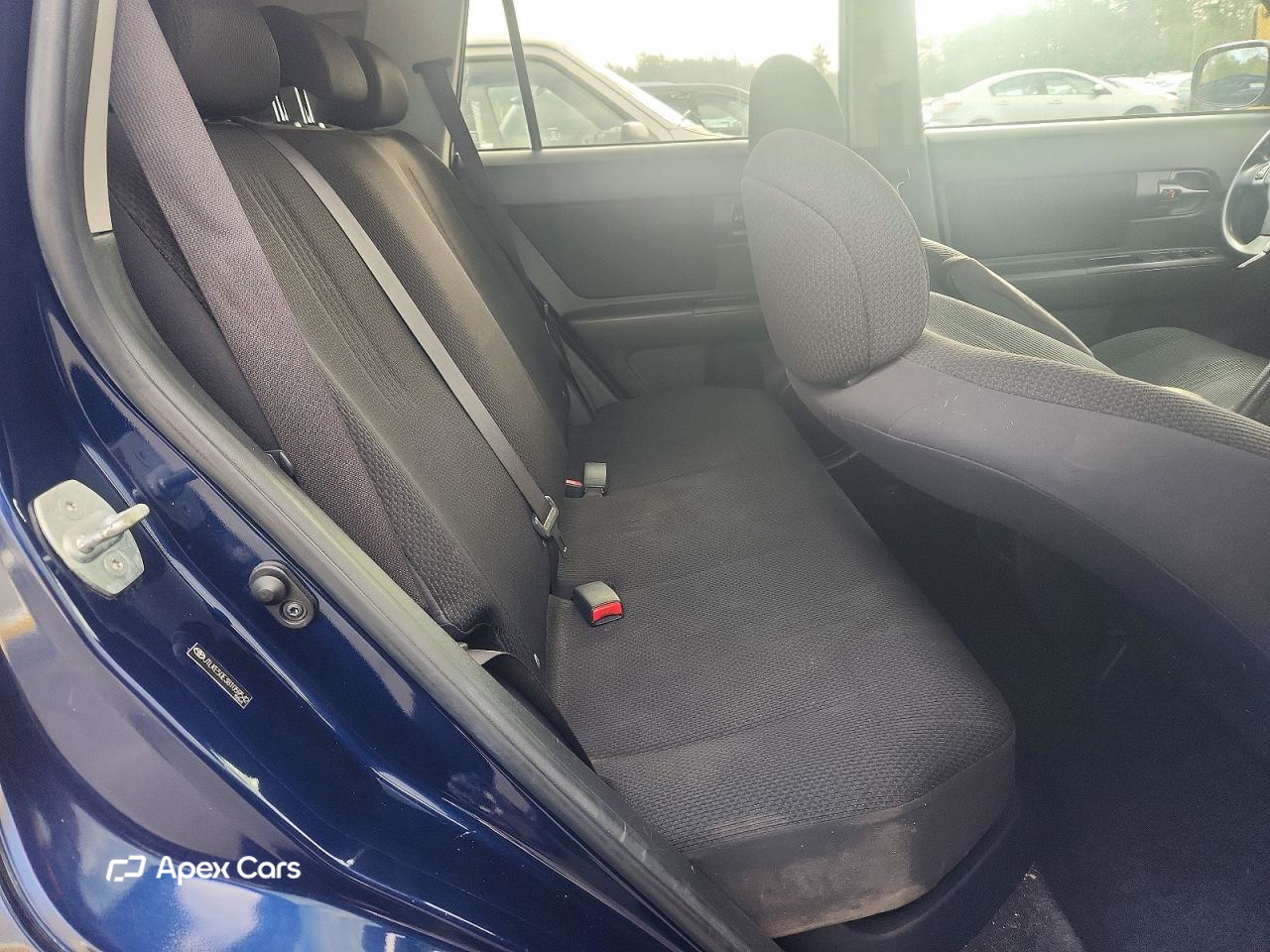Scion xB 2008
