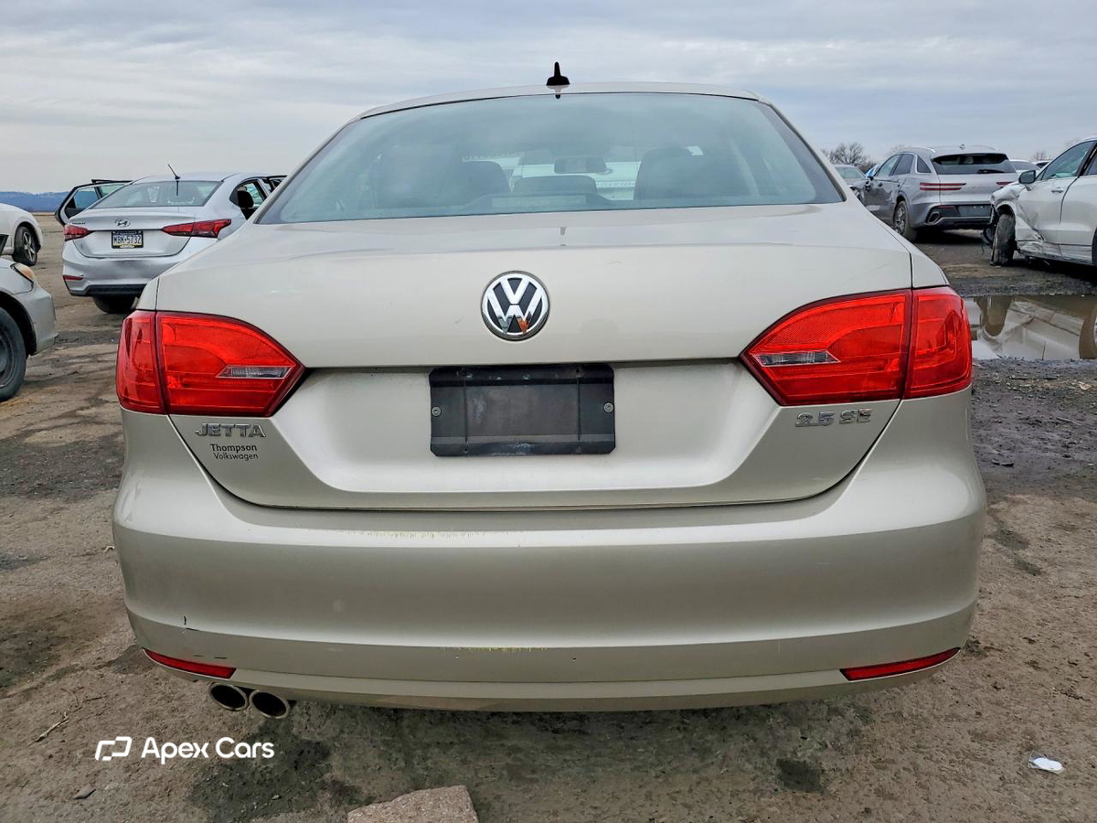 Volkswagen Jetta 2012