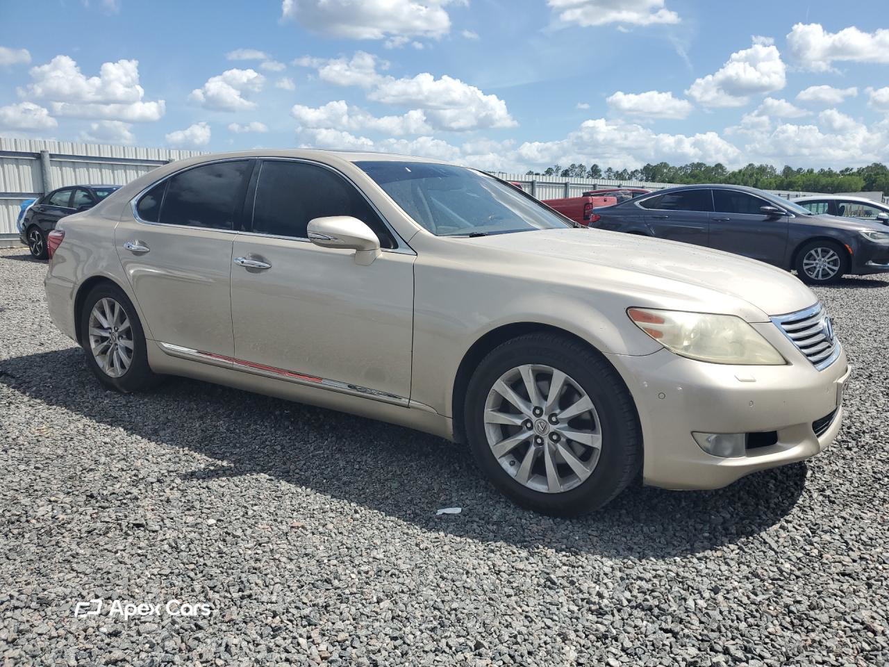 Lexus LS 2011
