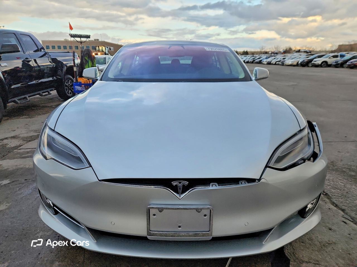 Tesla Model S 2017