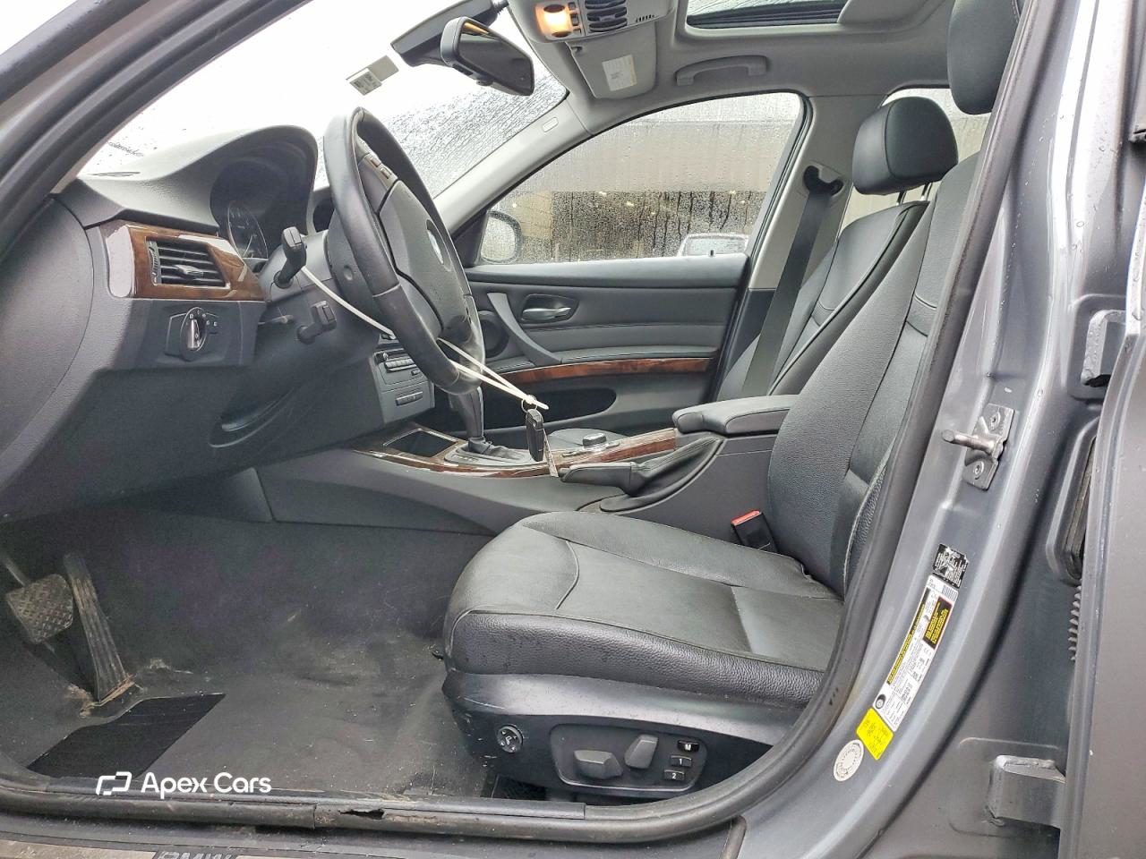 BMW Series 3 2011