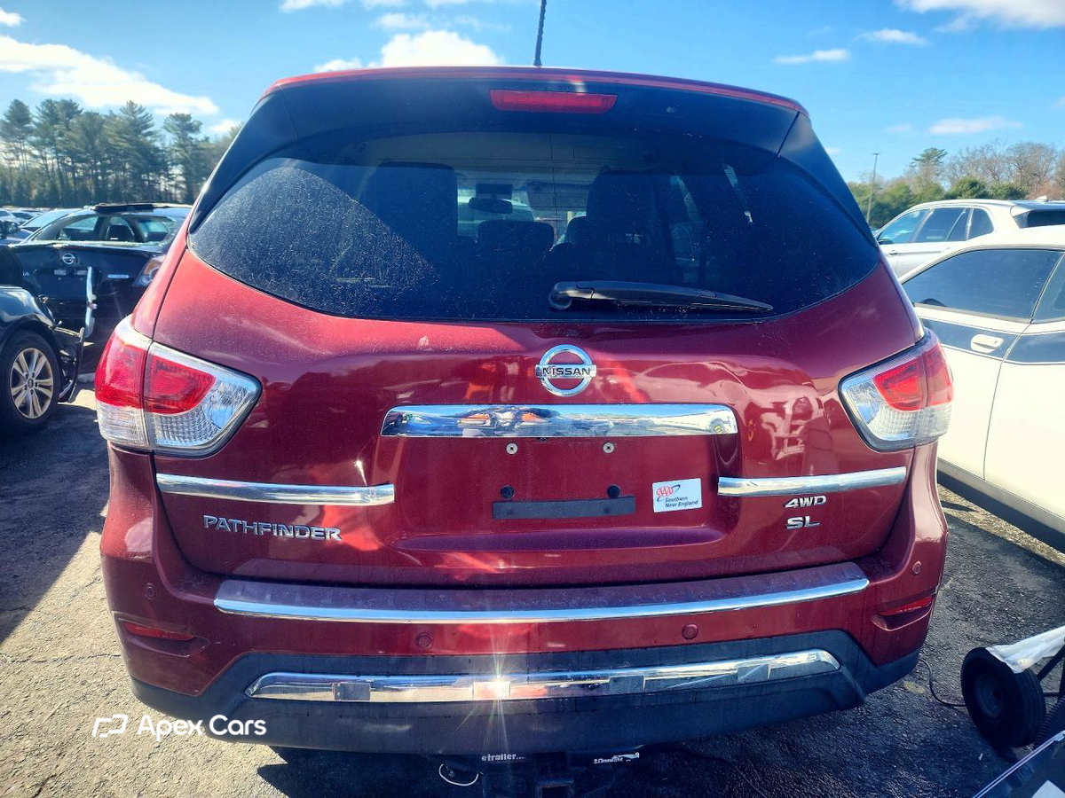 Nissan Pathfinder 2014