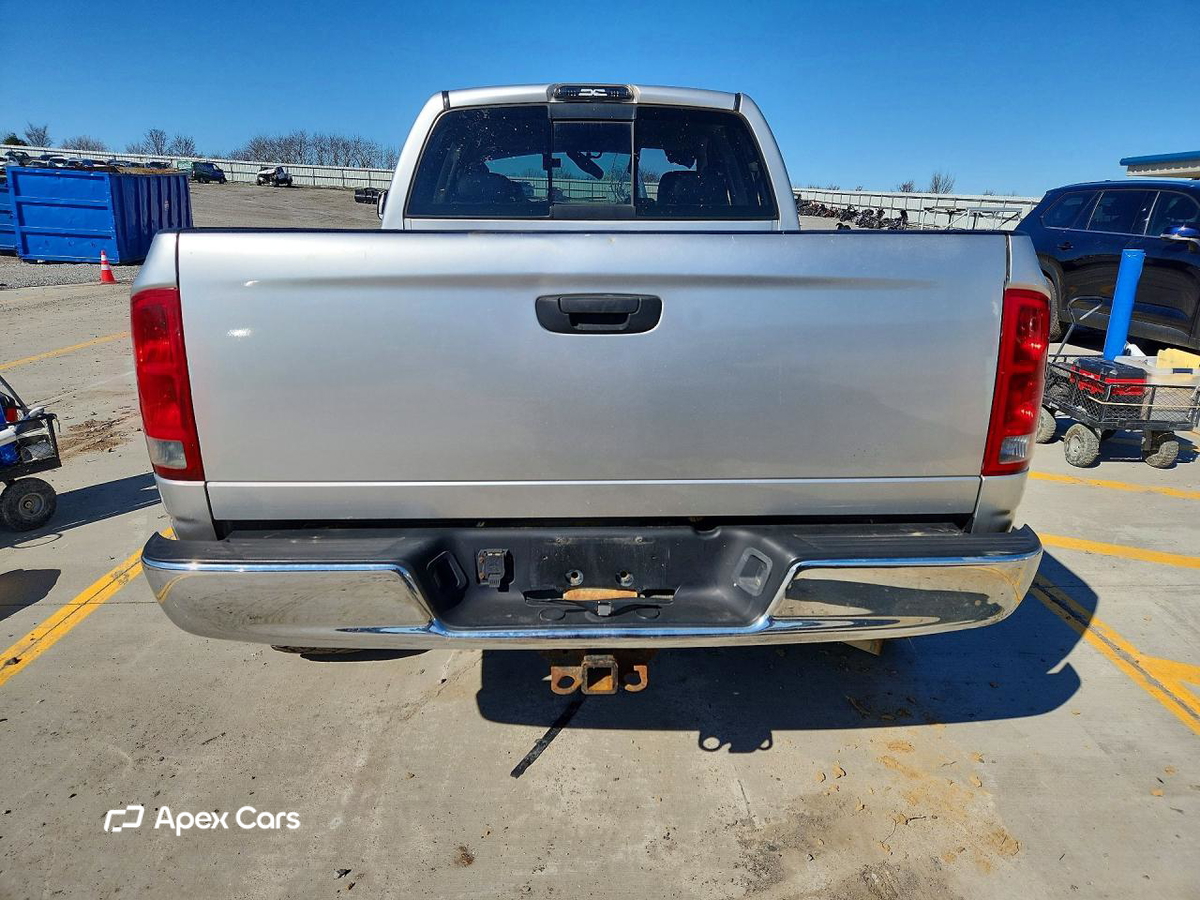 Dodge RAM 2005