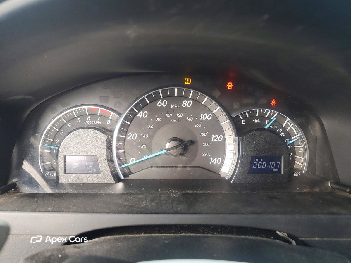 Toyota Camry 2012