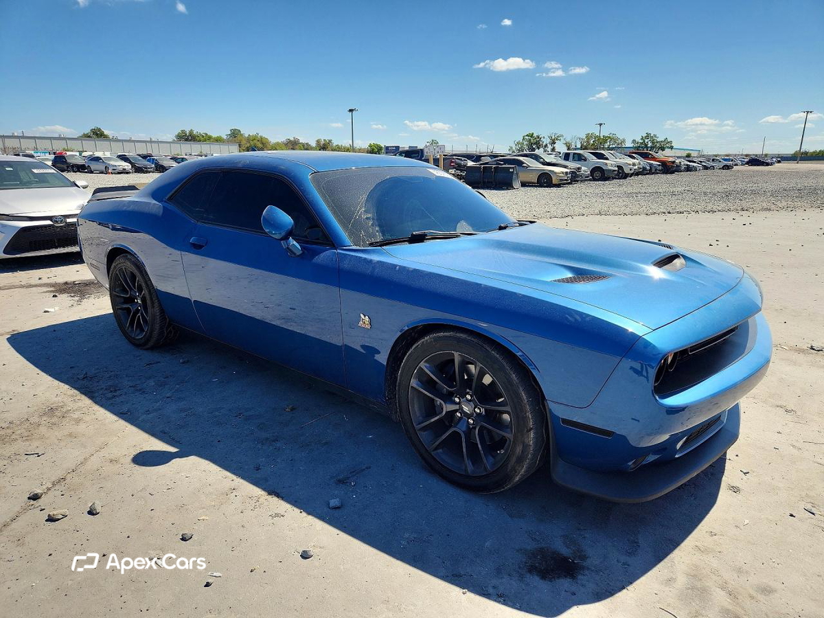 Dodge Challenger 2021