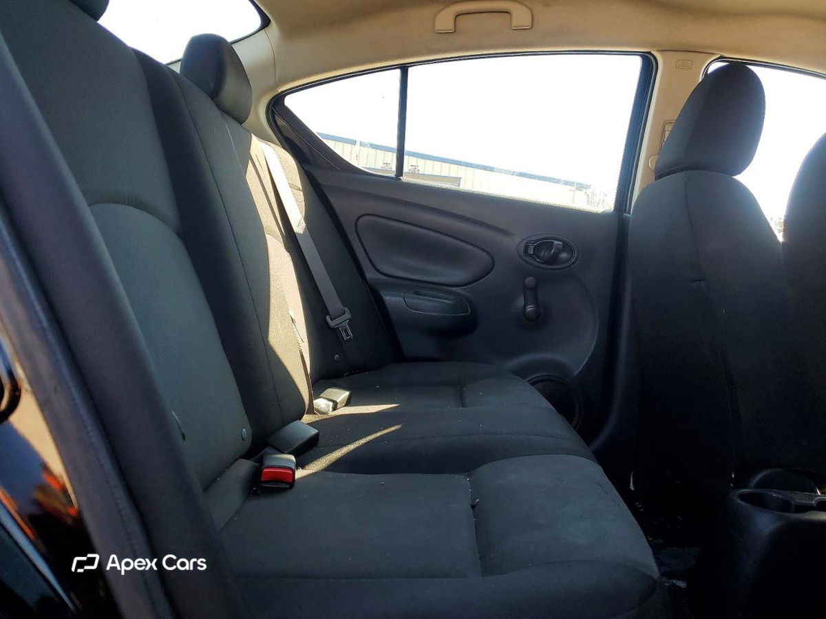 Nissan Versa 2018