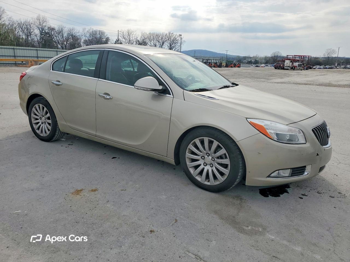 Buick Regal 2013