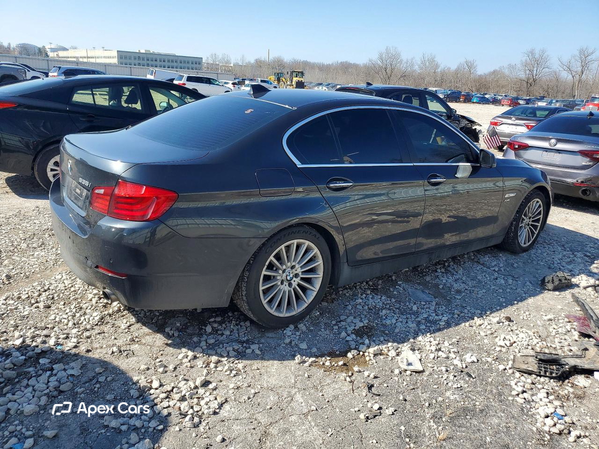 BMW Series 5 2012