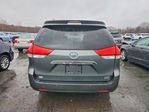 Toyota Sienna 2014