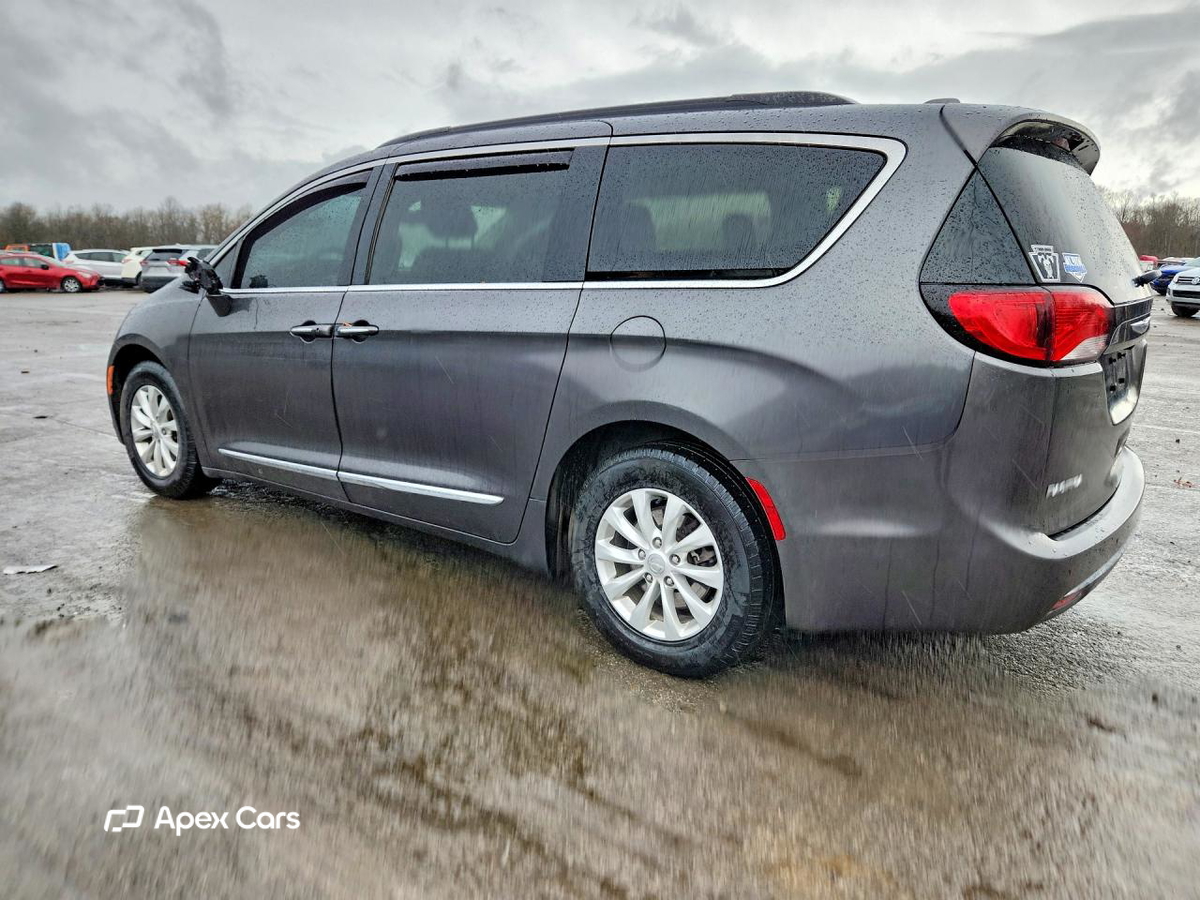 Chrysler Pacifica 2017
