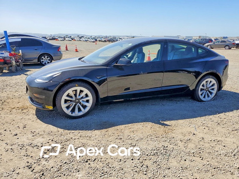 Tesla Model 3 2021 - Image 1 of 14