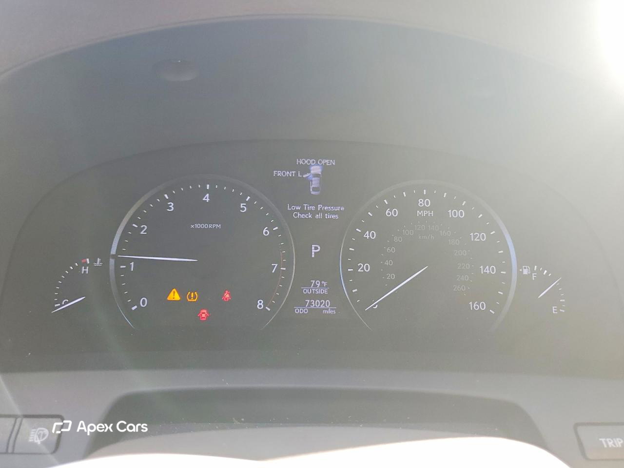 Lexus LS 2014
