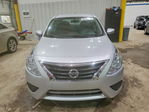 Nissan Versa 2015