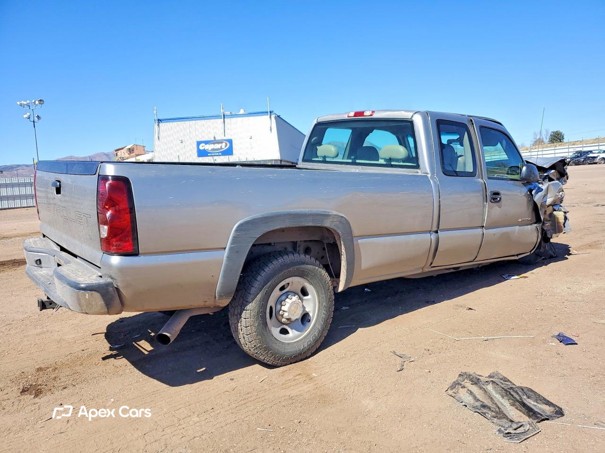 Chevrolet Silverado 2003