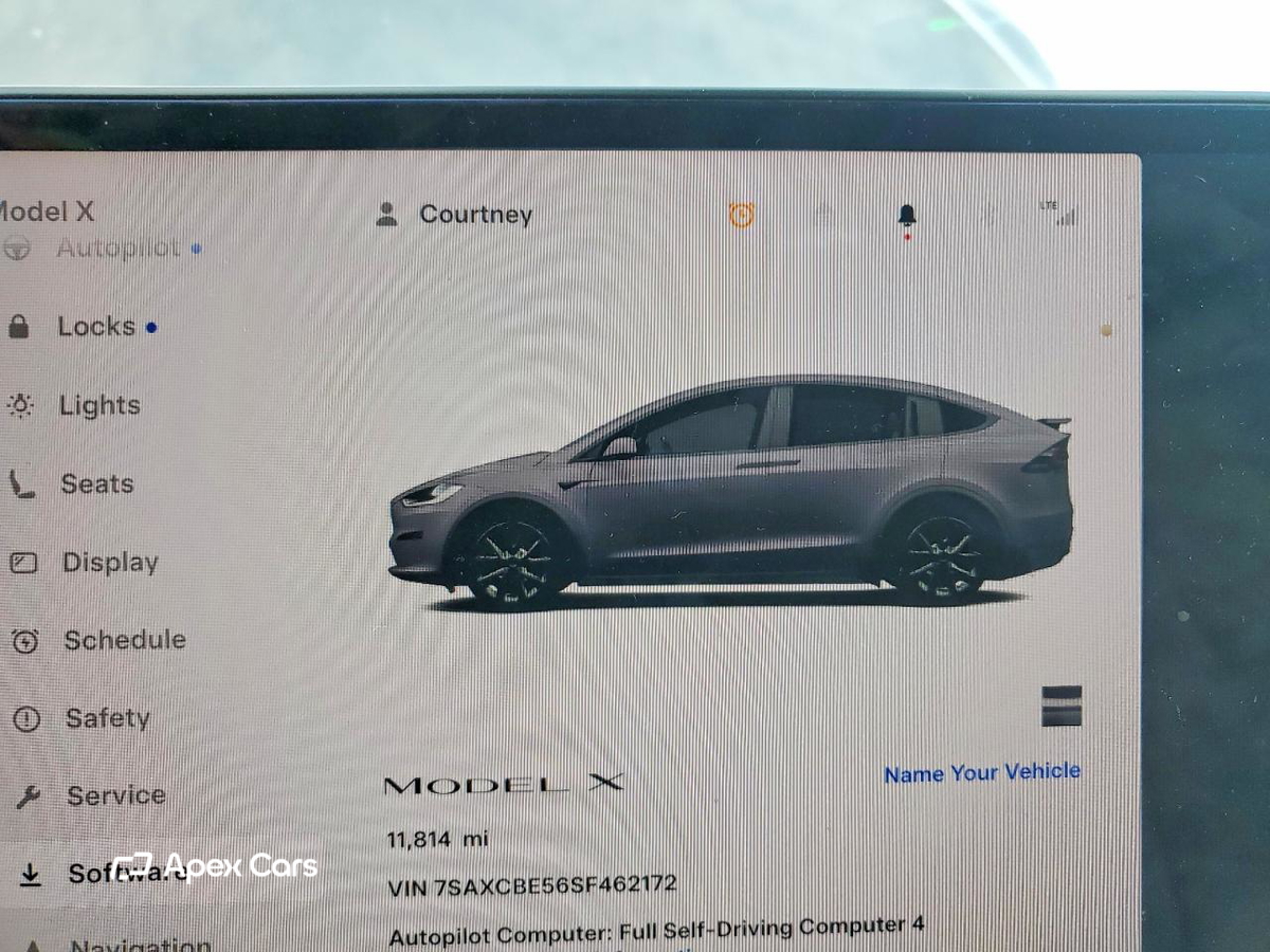Tesla Model X 2025