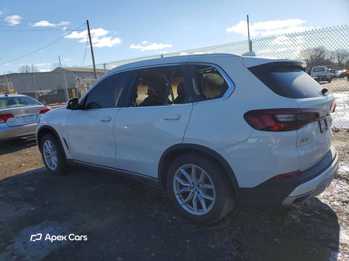 BMW X5 2021