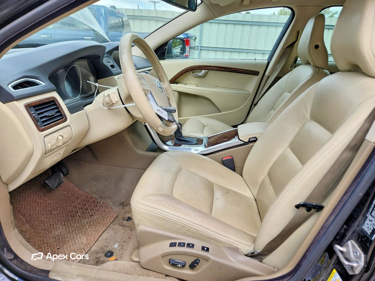 Volvo XC70 2014