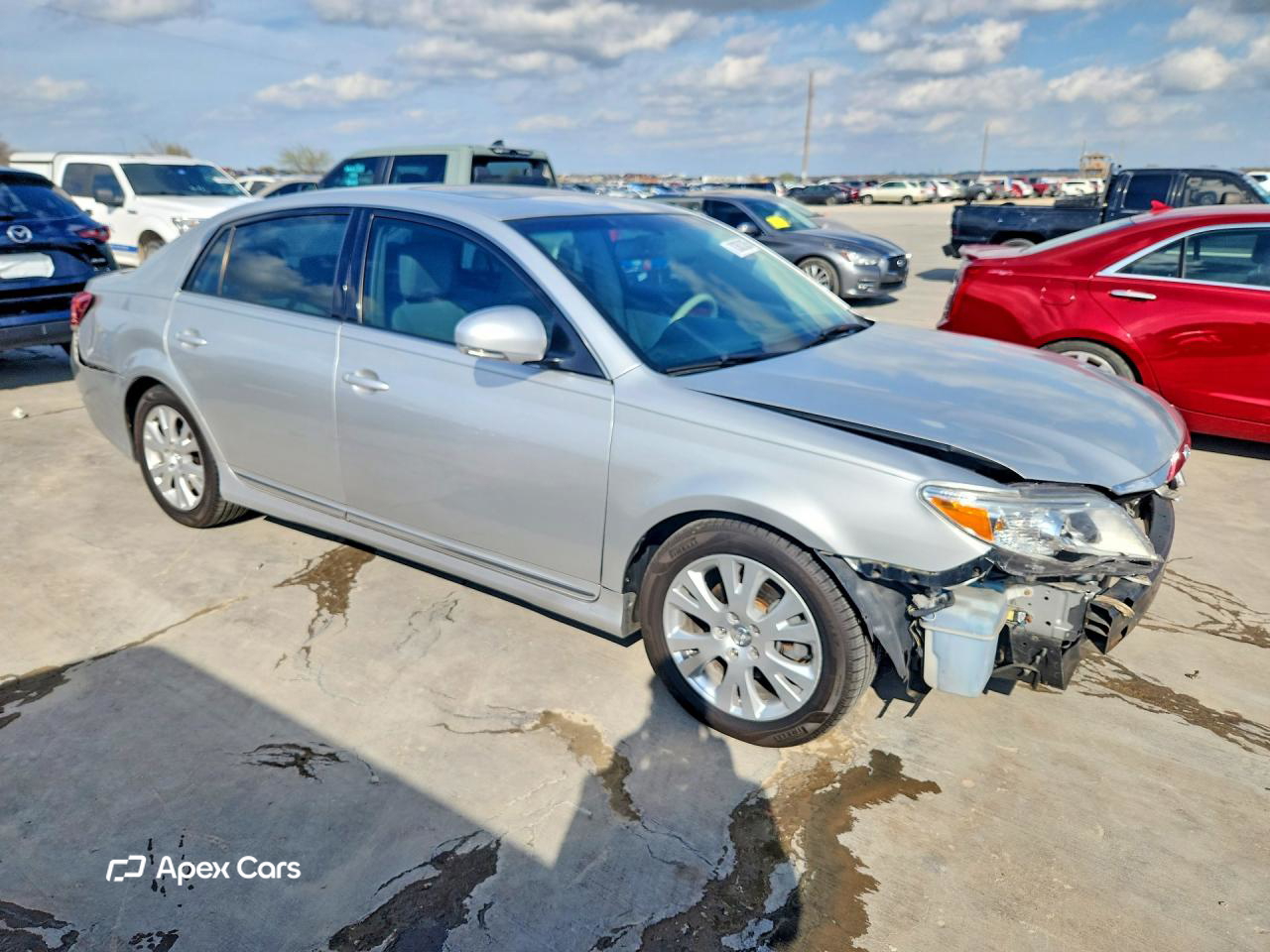 Toyota Avalon 2011