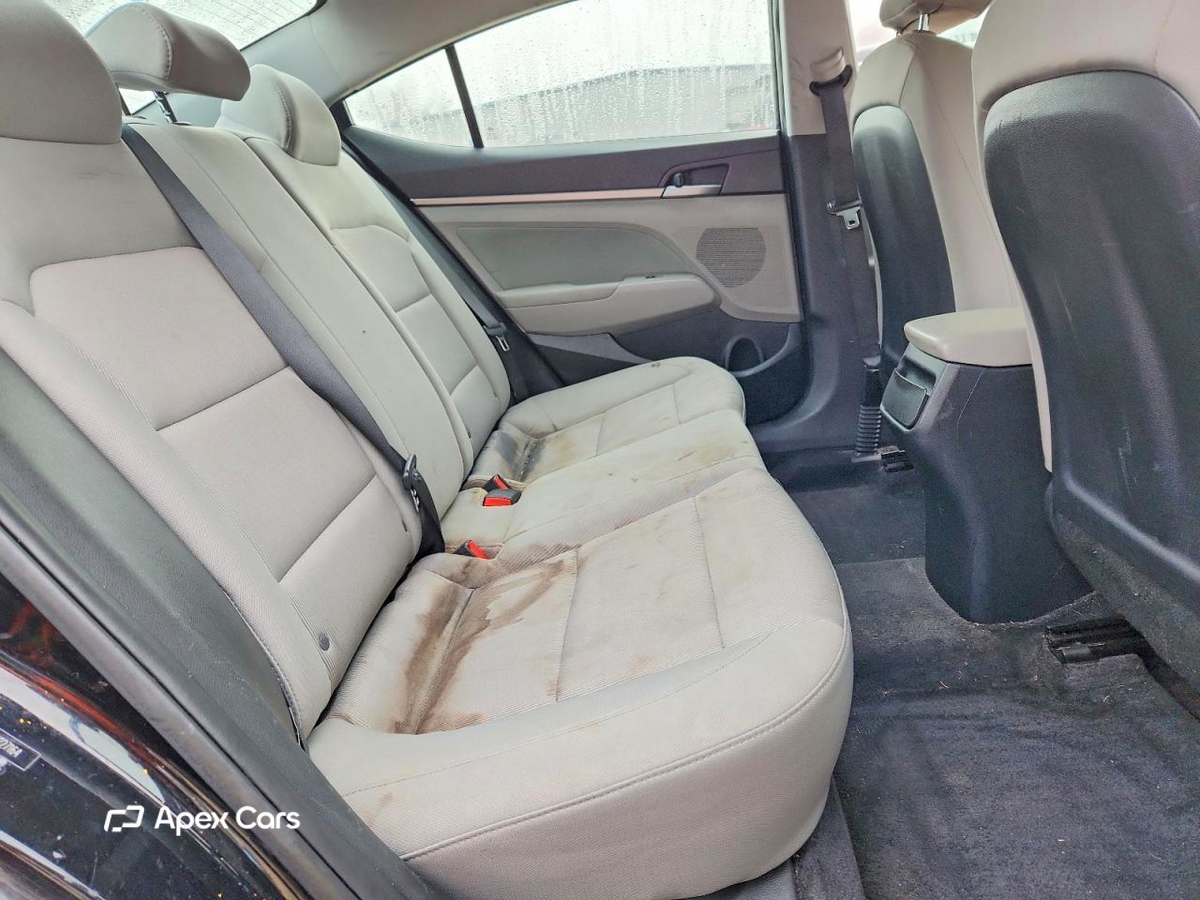 Hyundai Elantra 2018
