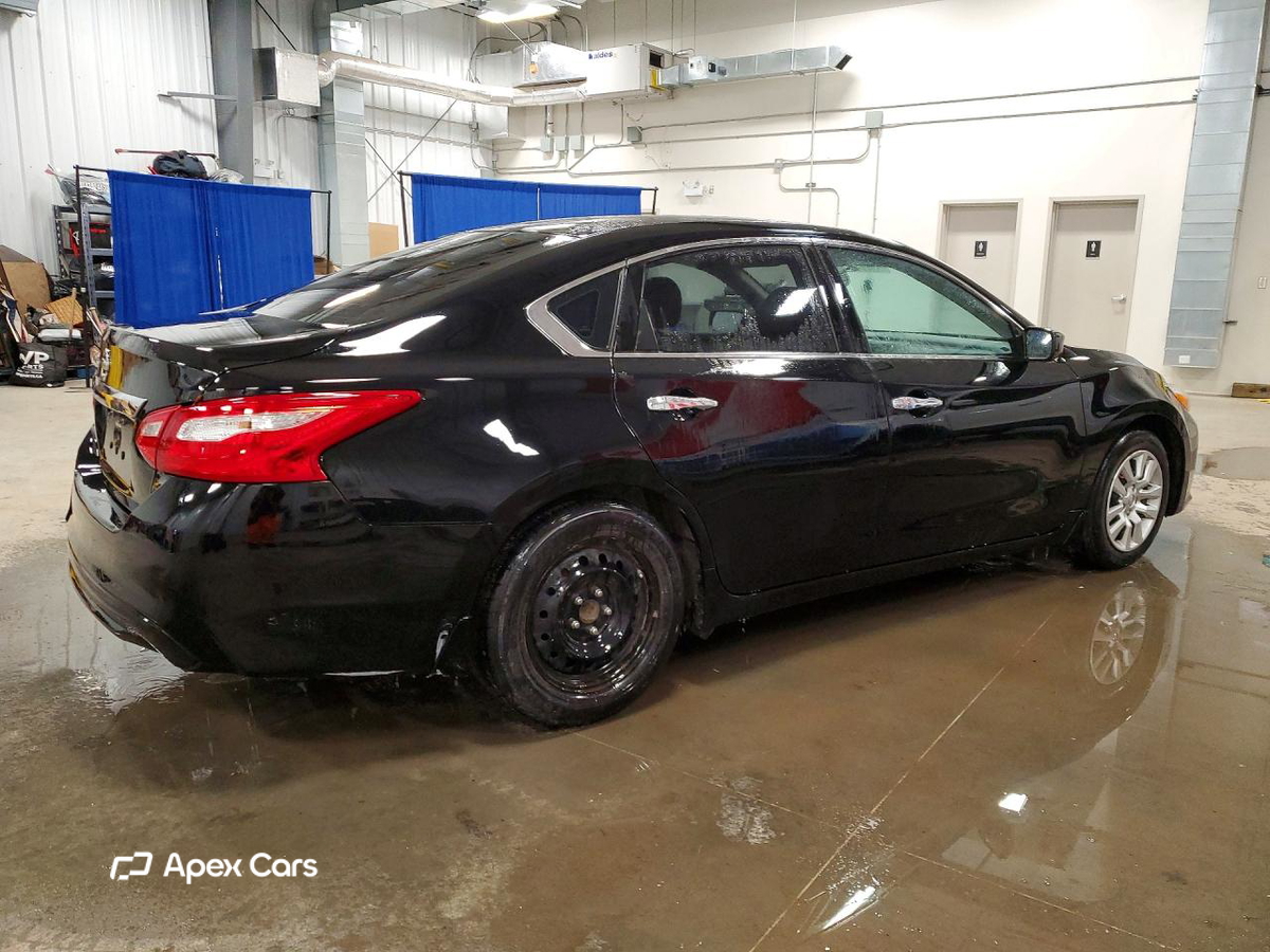 Nissan Altima 2017