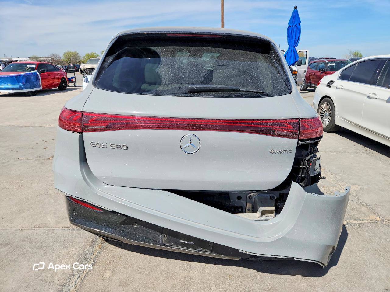 Mercedes-Benz  2025
