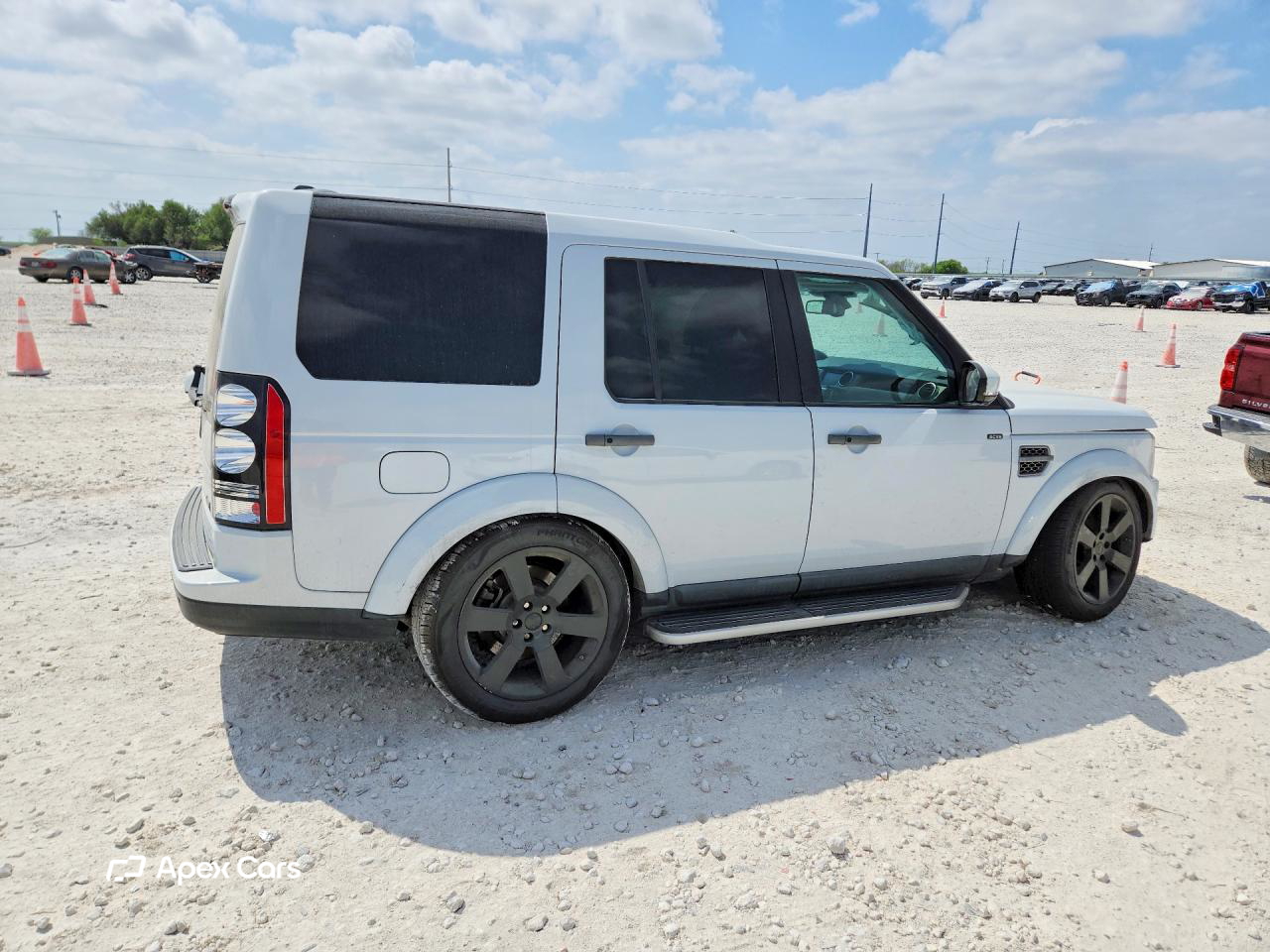 Land Rover LR4 2016