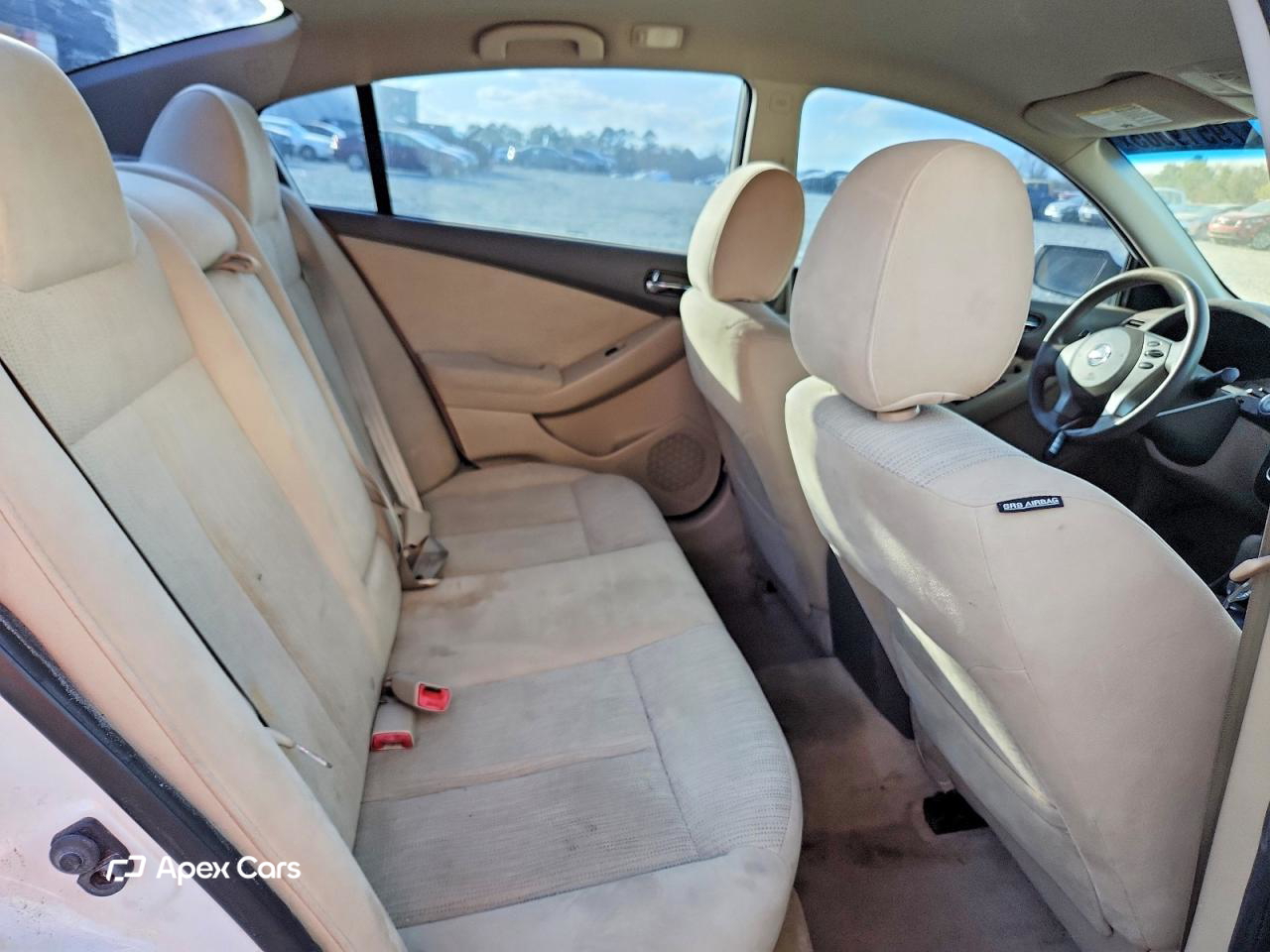Nissan Altima 2012