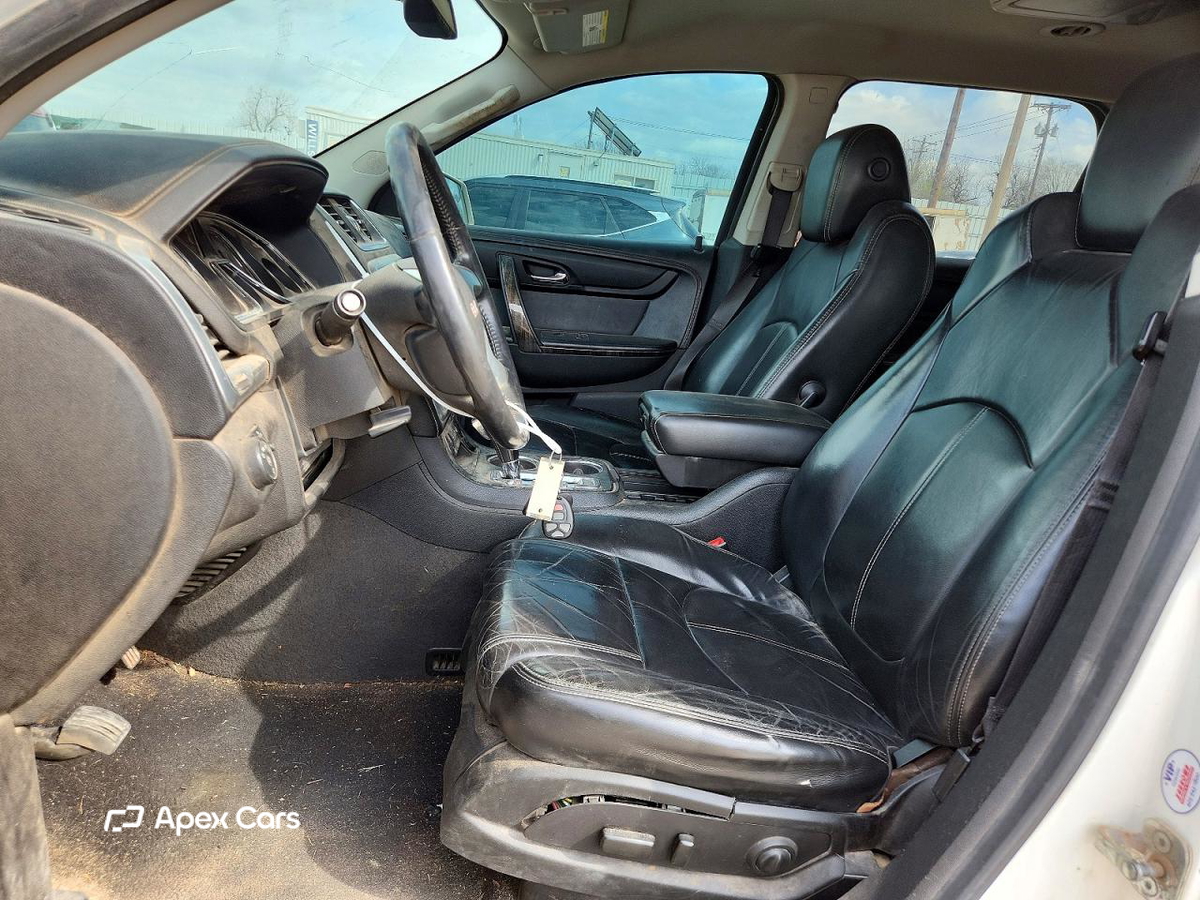GMC Acadia 2013