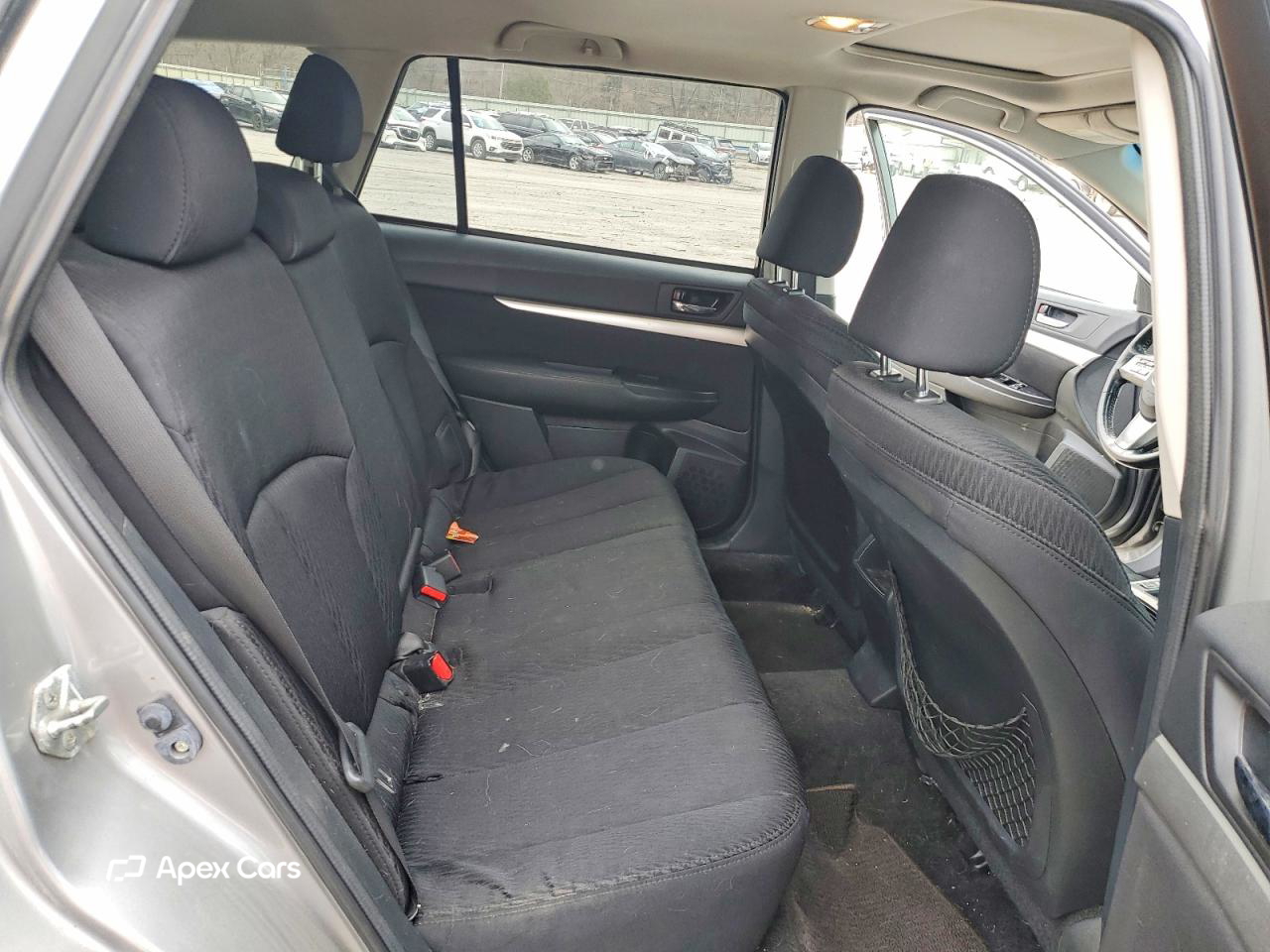 Subaru Outback 2011