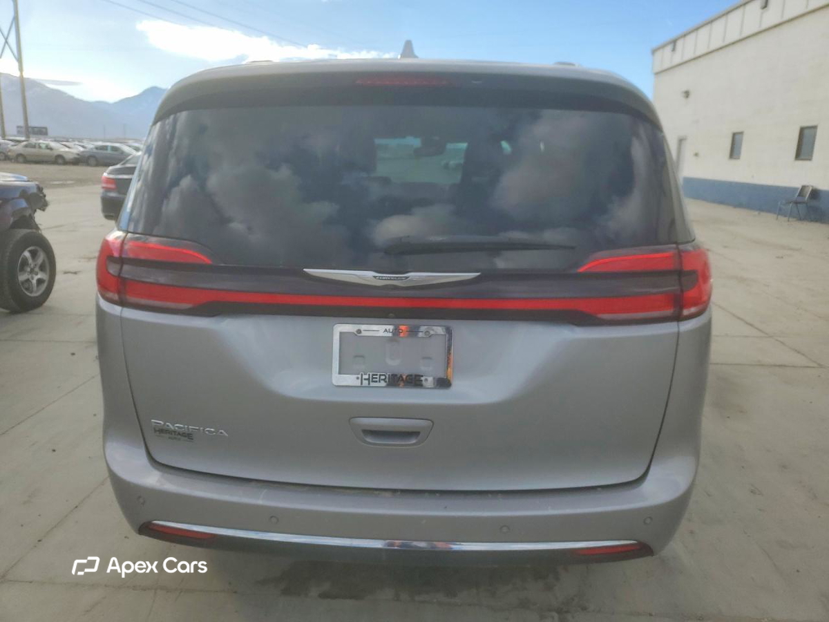 Chrysler Pacifica 2021