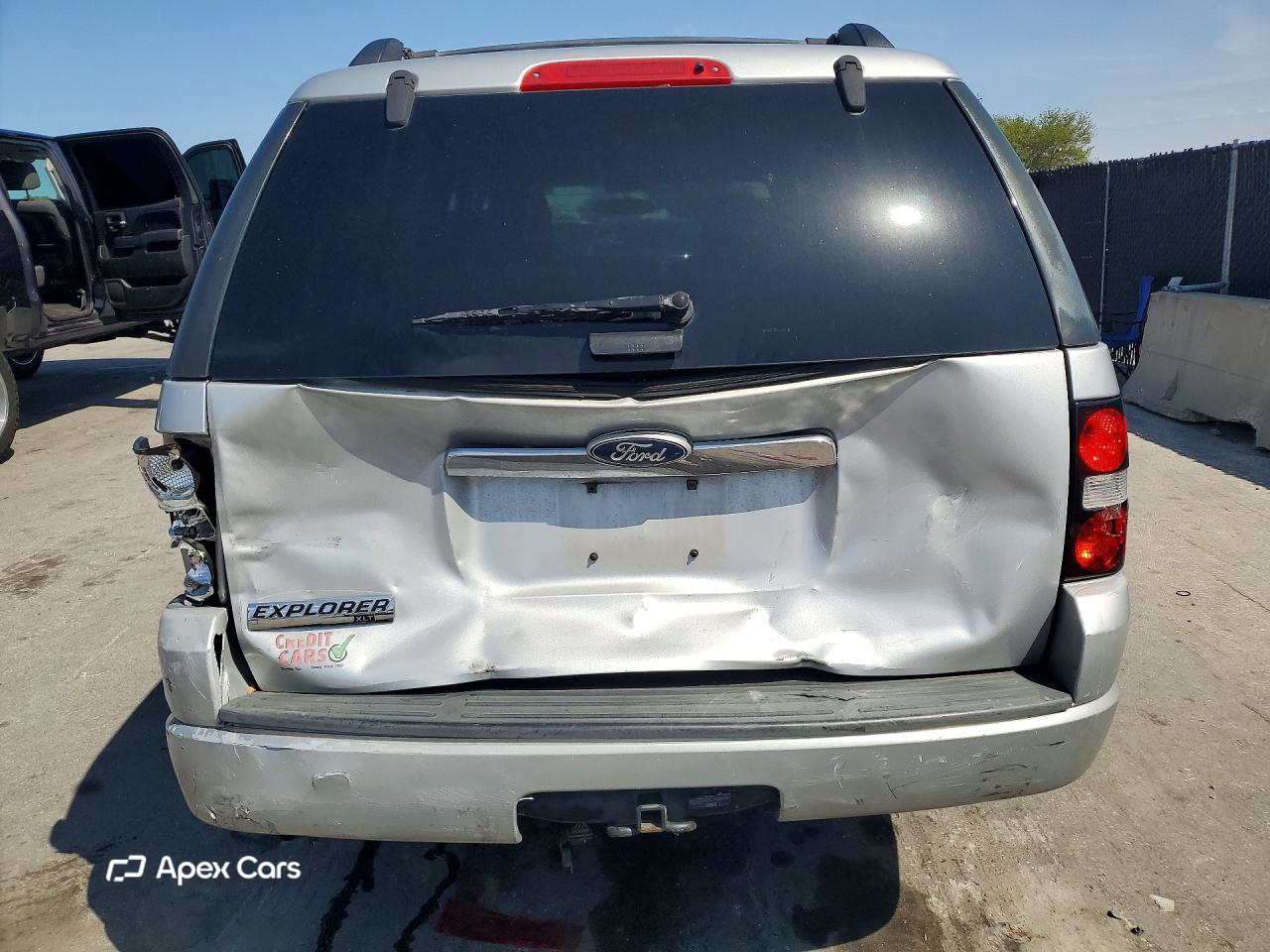 Ford Explorer 2010
