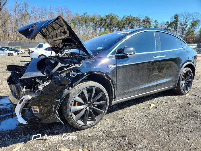 2019 Tesla Model X - Image 1 of 5