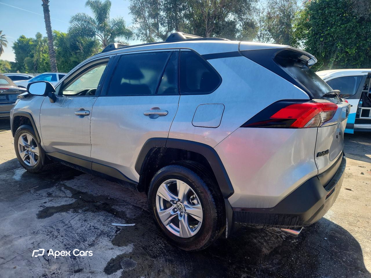 Toyota RAV 4 2024