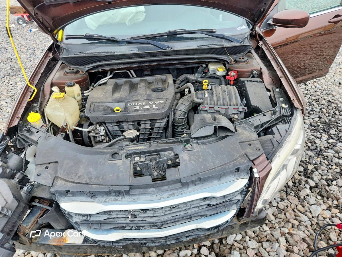 Chrysler 200 2013