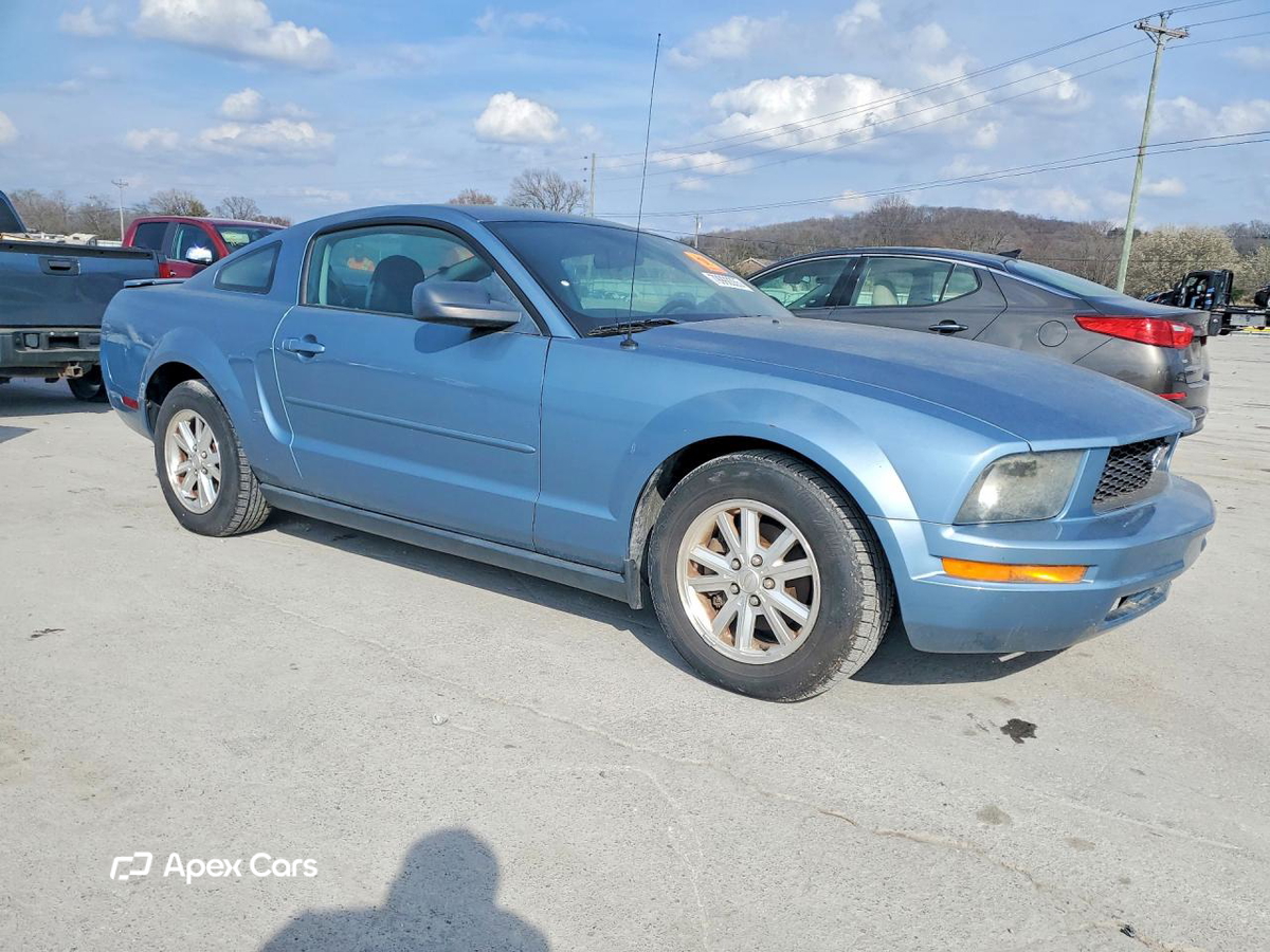Ford Mustang 2008