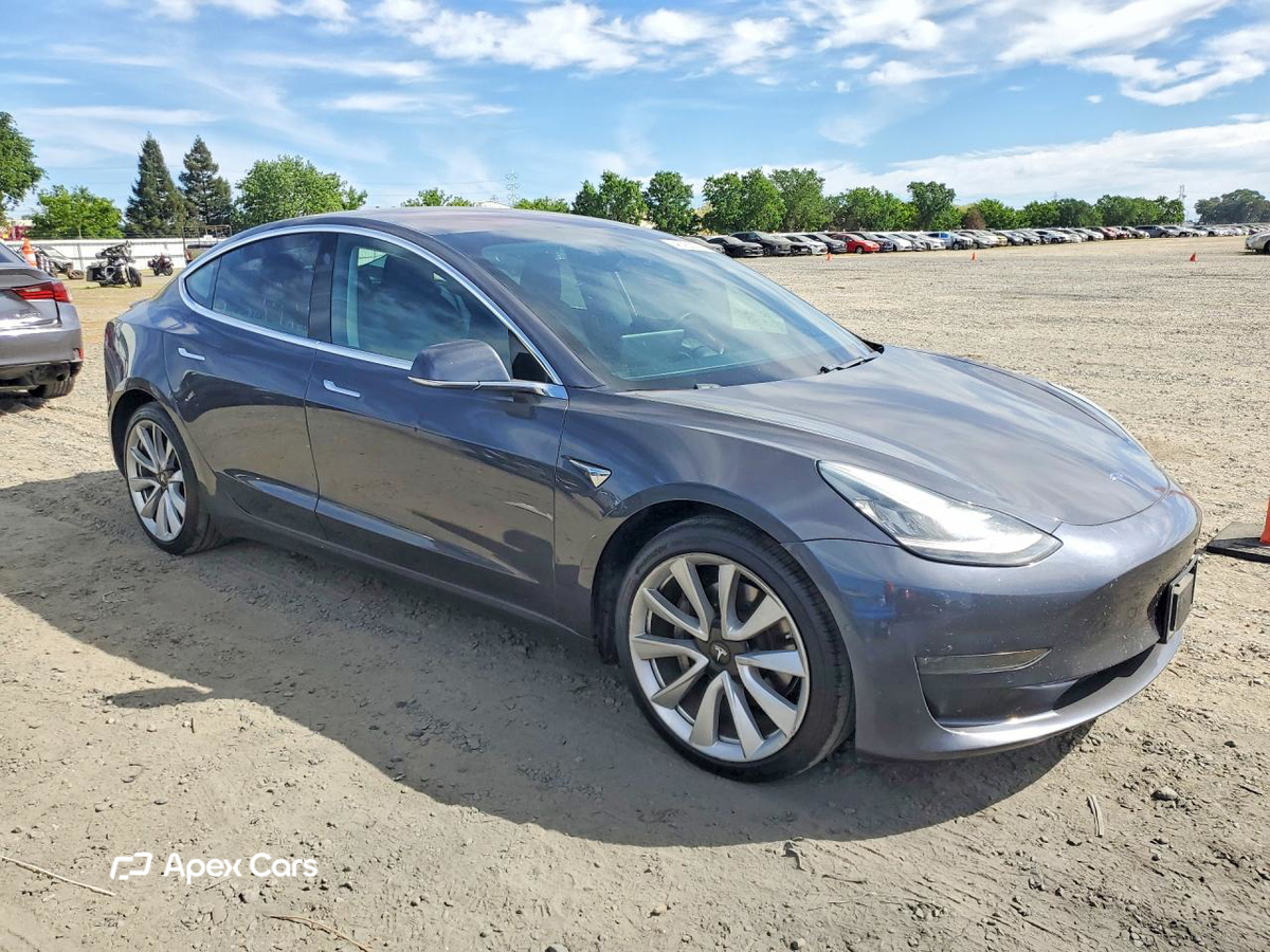 Tesla Model 3 2018