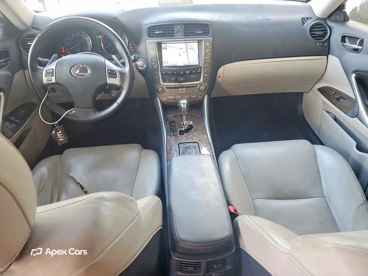 Lexus IS 2011