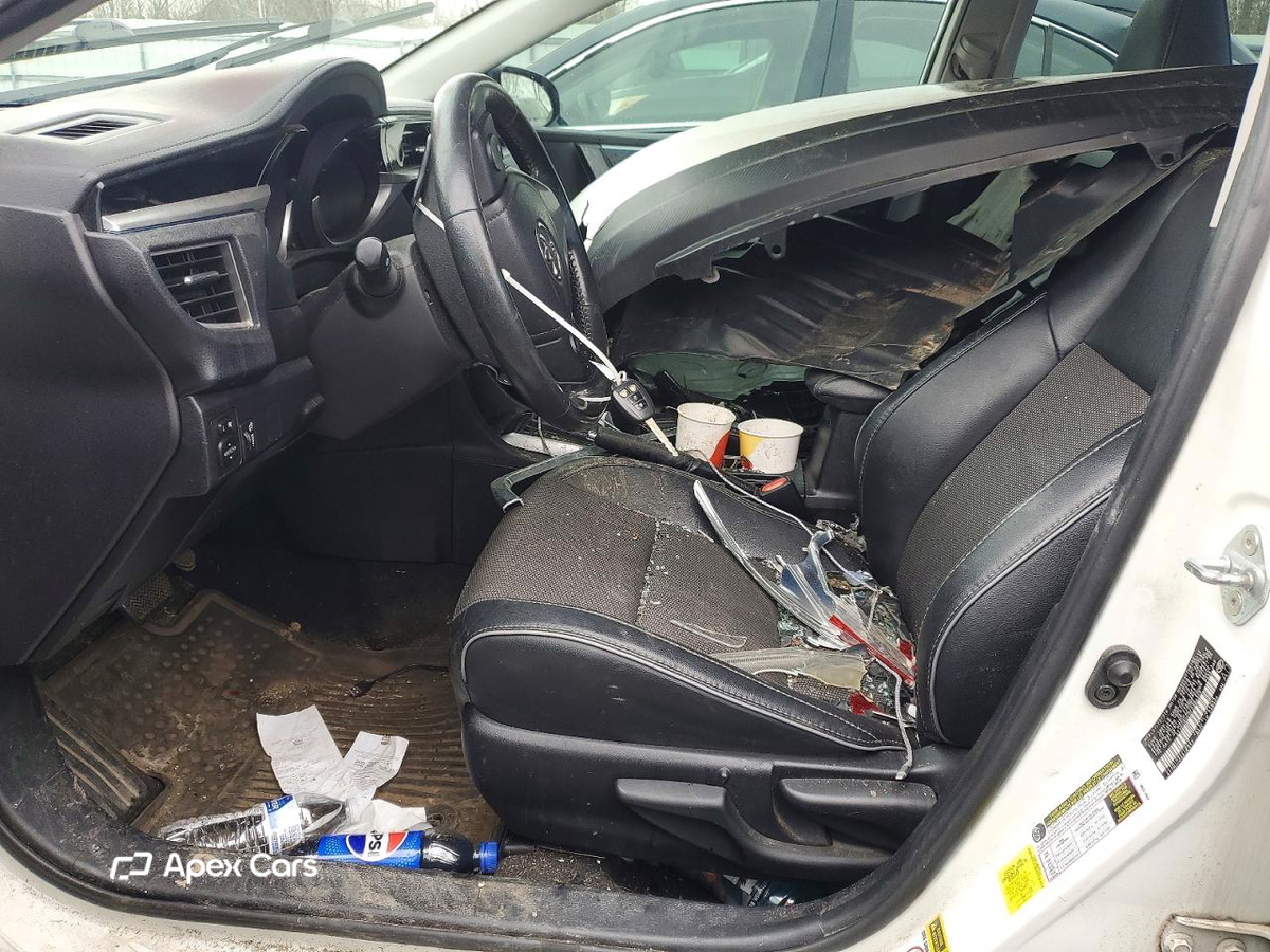 Toyota Corolla 2015