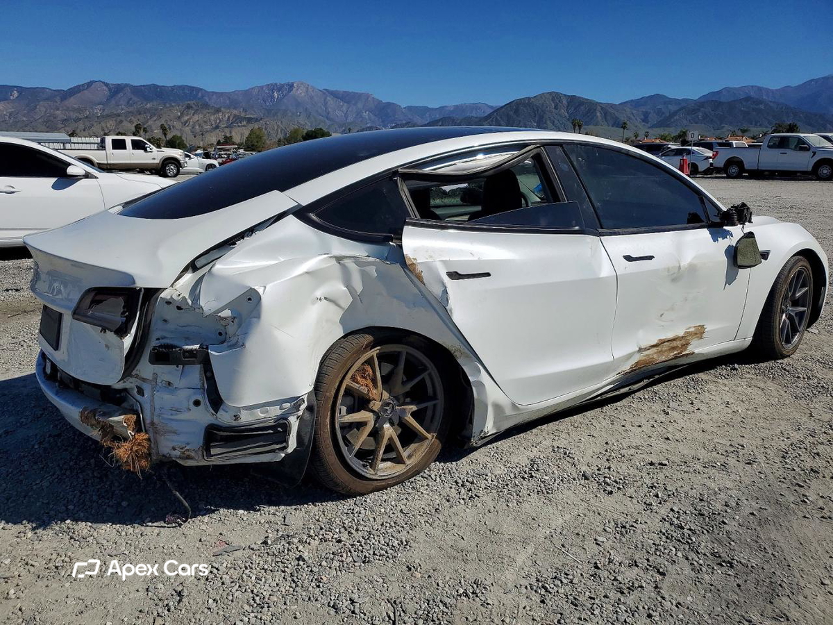Tesla Model 3 2023