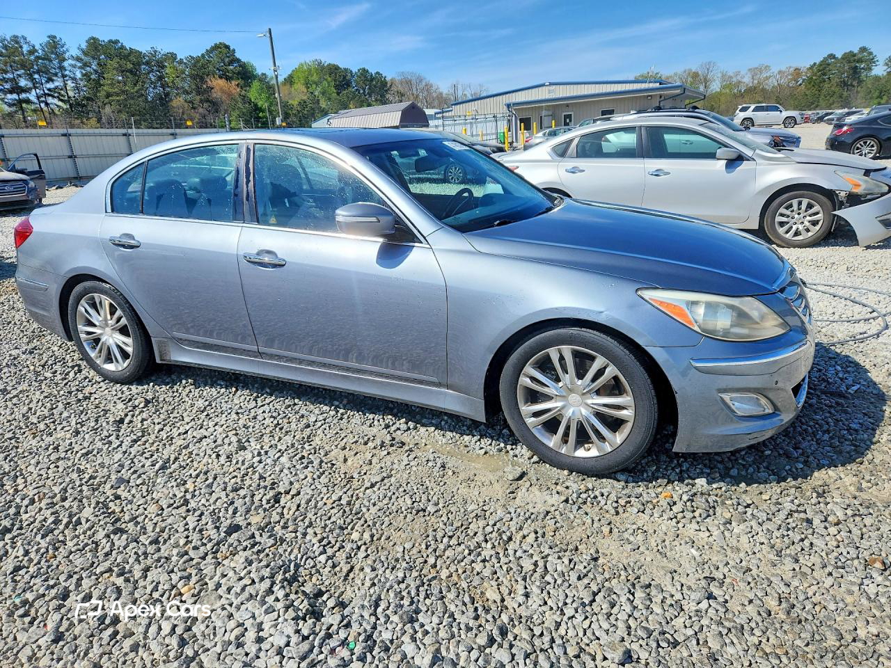 Hyundai Genesis 2013